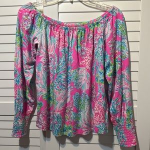 Lilly Pulitzer Lana top, long sleeves, stretch neckline,size S,new without tags